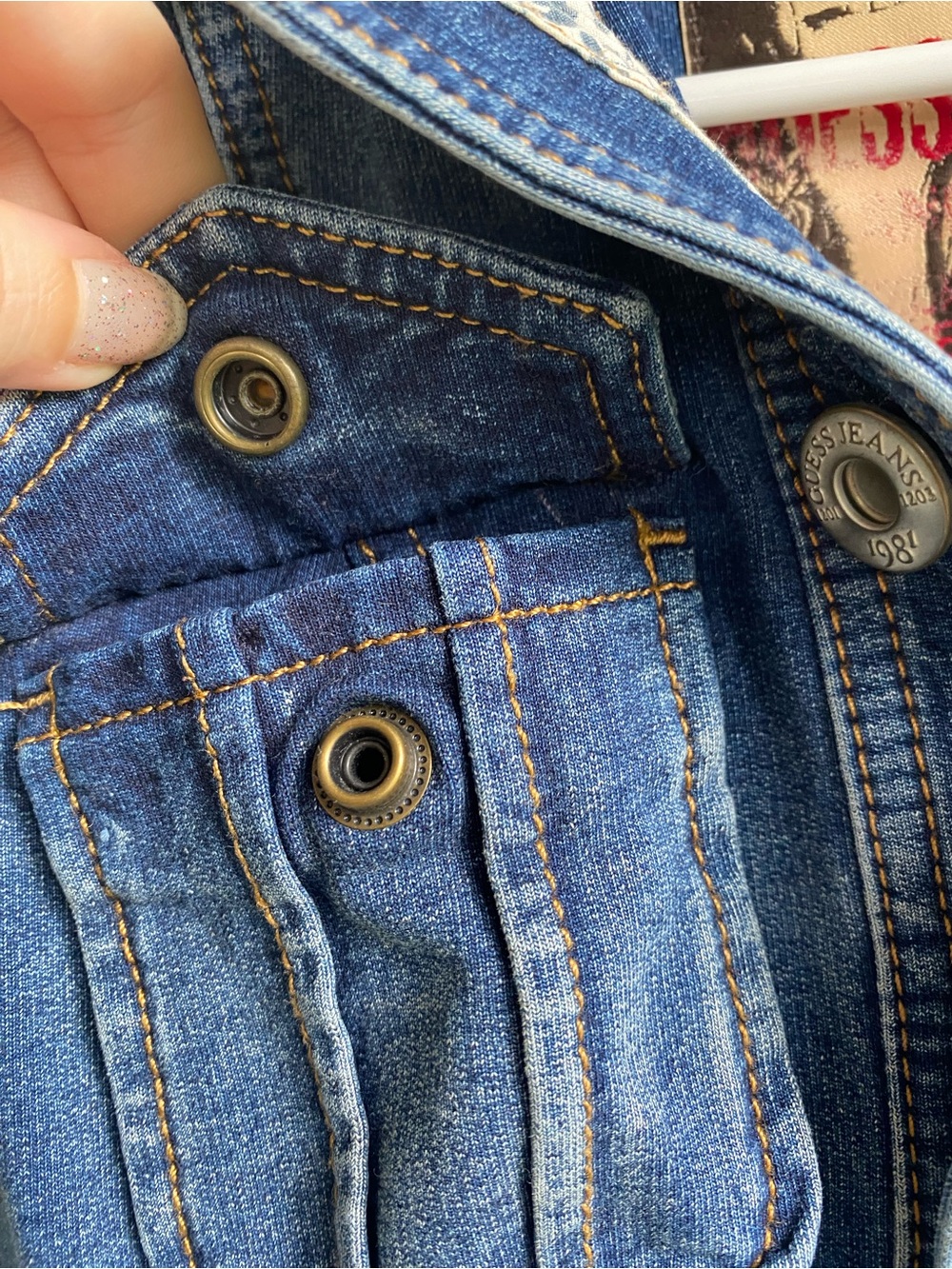 ICONIC GUESS Blue Denim Button-Front Short Sleeve Overall Dress - Picture 7 of 14